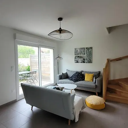 Holiday home Maison Avec Jardin Sur *